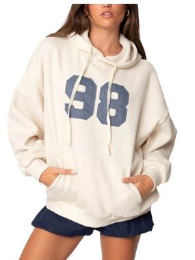 EDIKTED 98 hoodie. Cream Hoodie Sweatshirt with Navy '98' Graphic. Size M